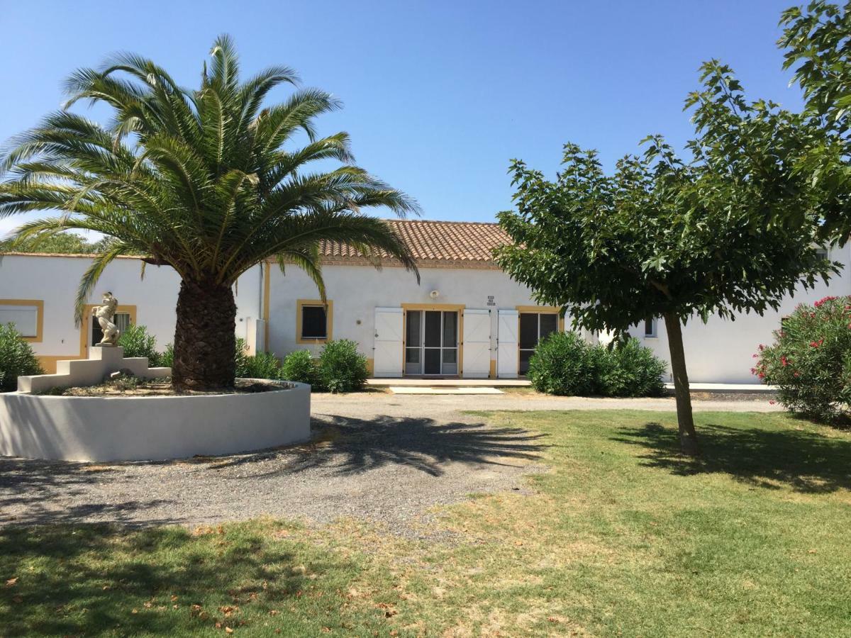 El Rocio 1 Gites Equestre Saintes-Maries-de-la-Mer Buitenkant foto